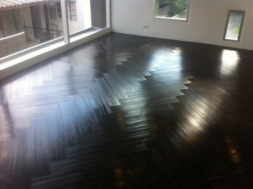 Vinyl 3mm (Code: 041) ติดตั้งลายก้างปลา